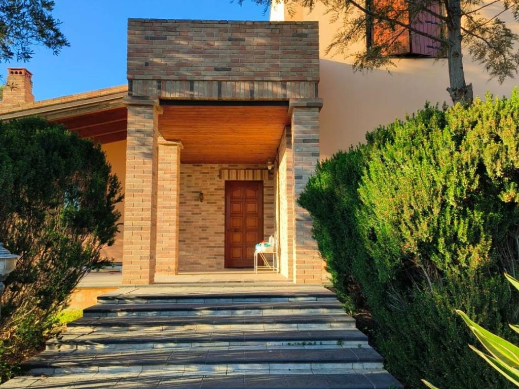Villa a Quartu sant'elena in Via dei Ginepri, 65 - Foto 3