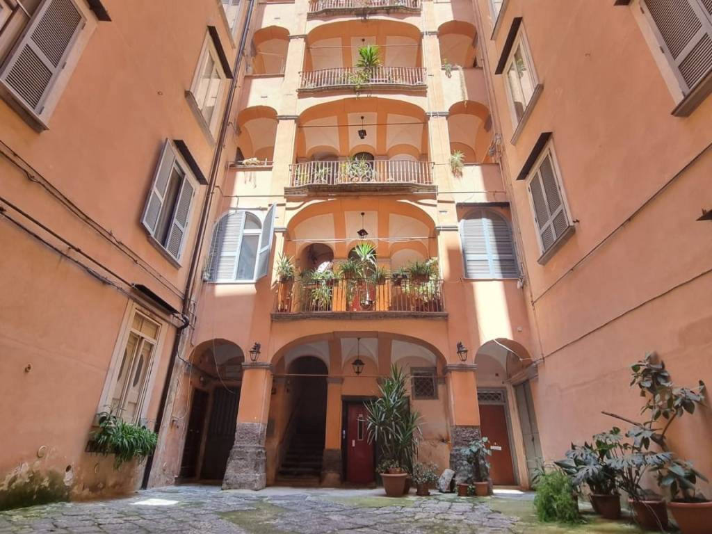Appartamento a Napoli in Salita della Stella, 21 - Foto 2