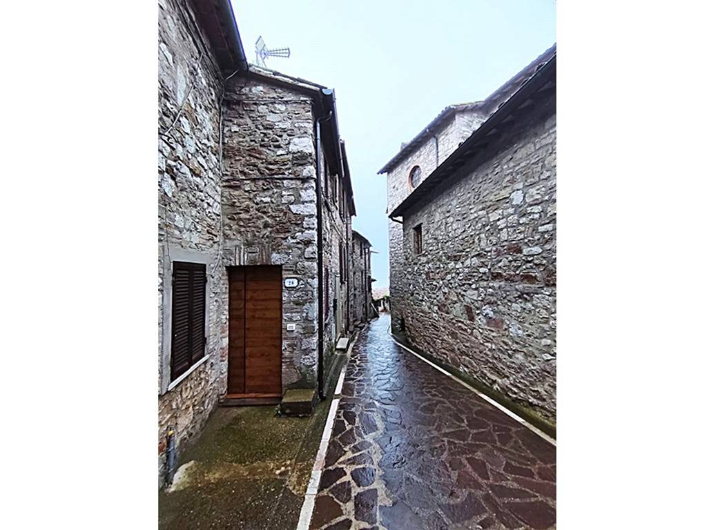 Casa indipendente a Montecchio in Via di Mezzo - Foto 2