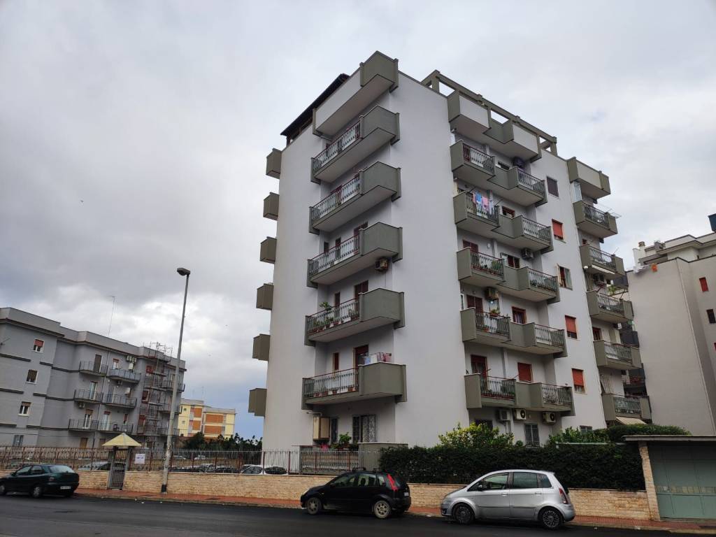 Appartamento a Trani in Via Papa Giovanni XXIII - Foto 3