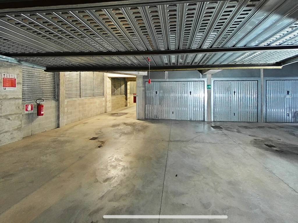 Box / garage a Bergamo in Via San Giorgio, 17 - Foto 3