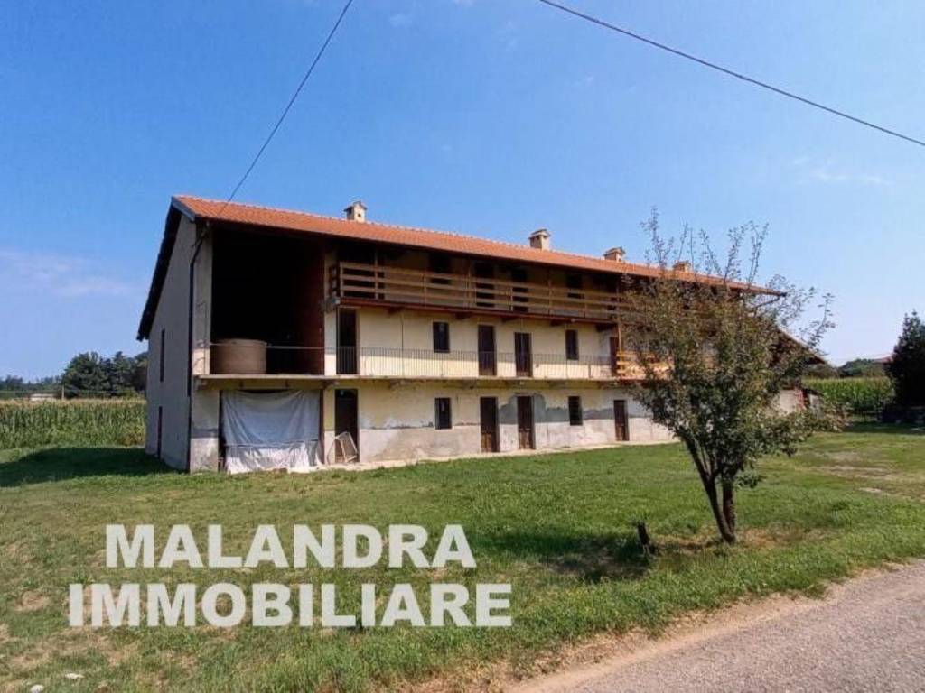 Rustico / casale a Oleggio in Corso G.Matteotti, 73 - Foto 3