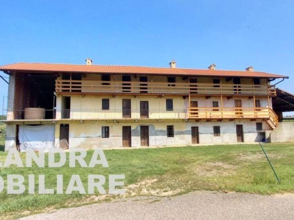 Rustico / casale a Oleggio in Corso G.Matteotti, 73 - Foto 5