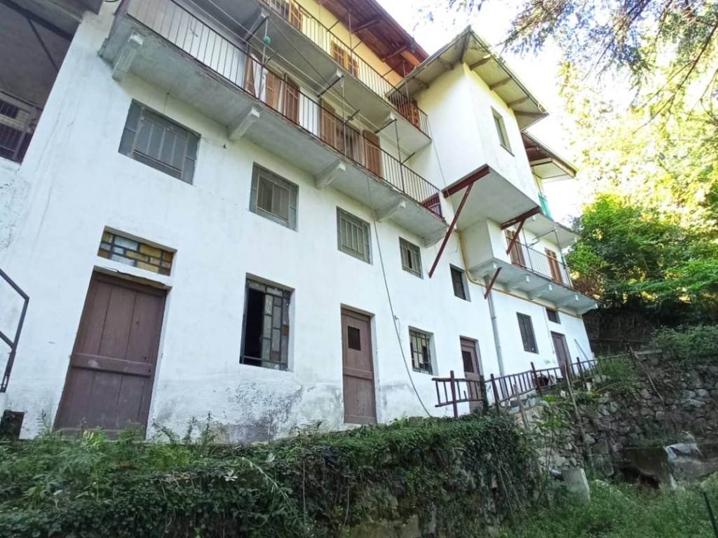 Villa a Casapinta in Via Rondo, 10 - Foto 2