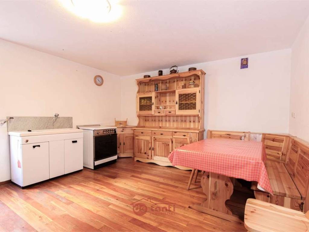 Appartamento a Campodolcino in Via Splughetta - Foto 2