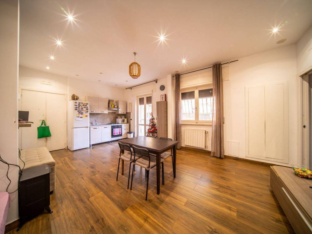 Appartamento a Livorno in Via Padre Baroni Alessandro 30, 57124 Livorno LI, Italia - Foto 2