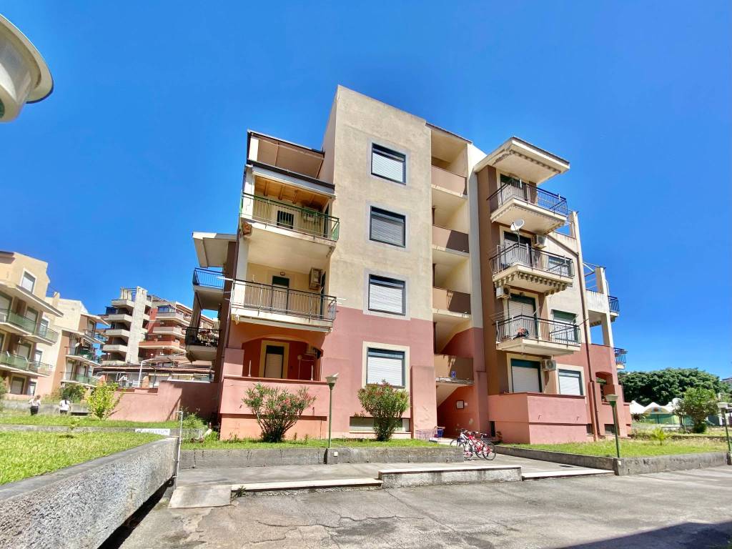 Appartamento a Giardini-naxos in Contrada Pietrenere - Foto 2