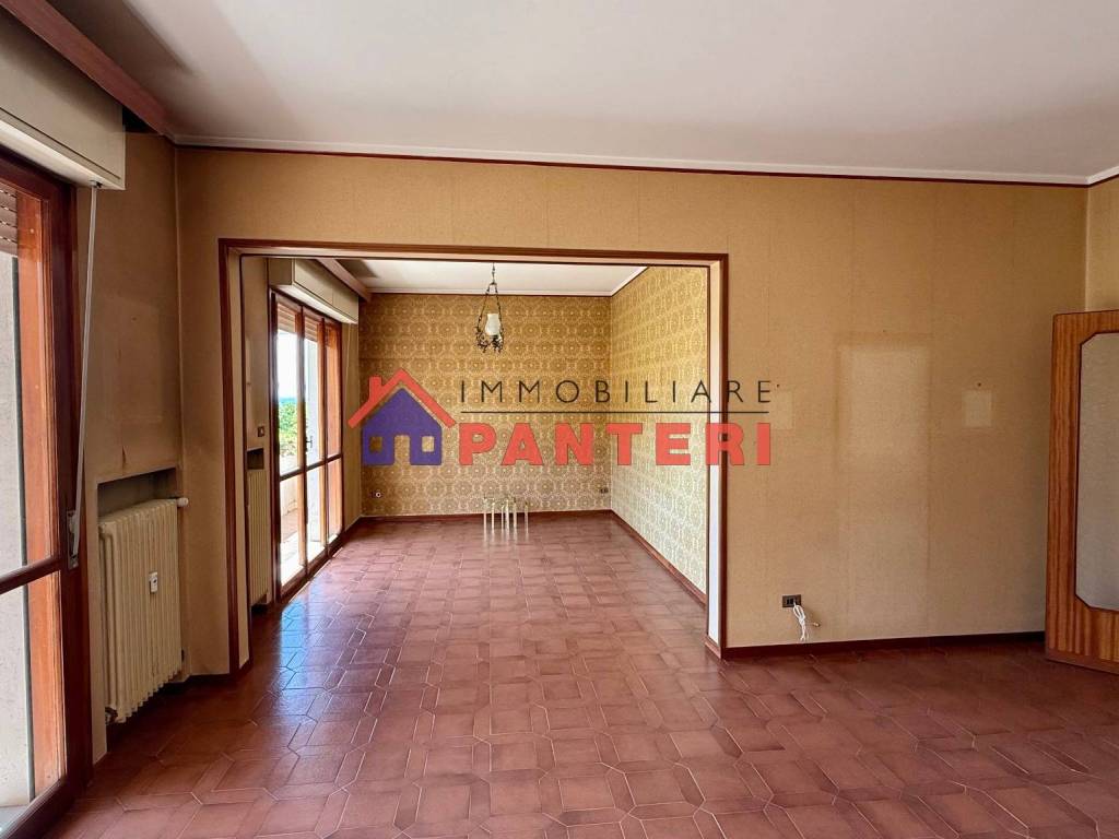 Appartamento a Pescia in Viale Giuseppe Garibaldi - Foto 2