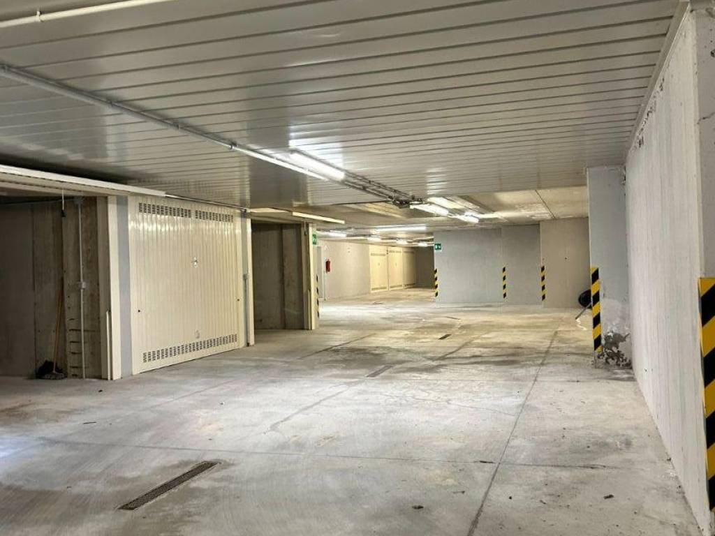 Box / garage a Madesimo in Via Pianello - Foto 2