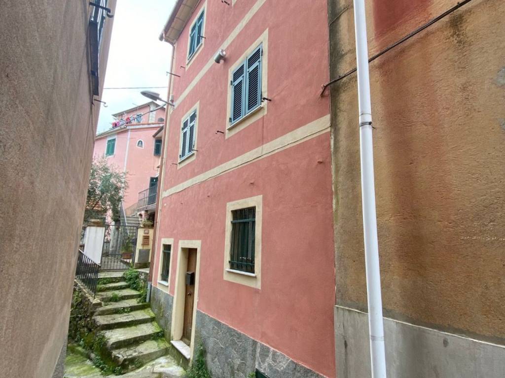 Casa indipendente a Davagna in Via Calvari - Foto 2
