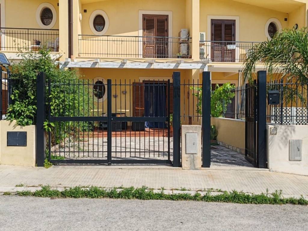 Villetta a schiera a Valderice in Via Giardini del Conte, 205 - Foto 2
