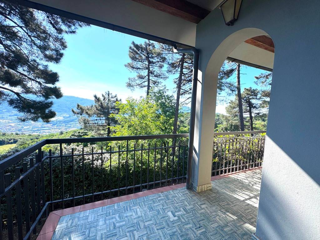 Villa a Vaiano in Via del Lastrone - Foto 3