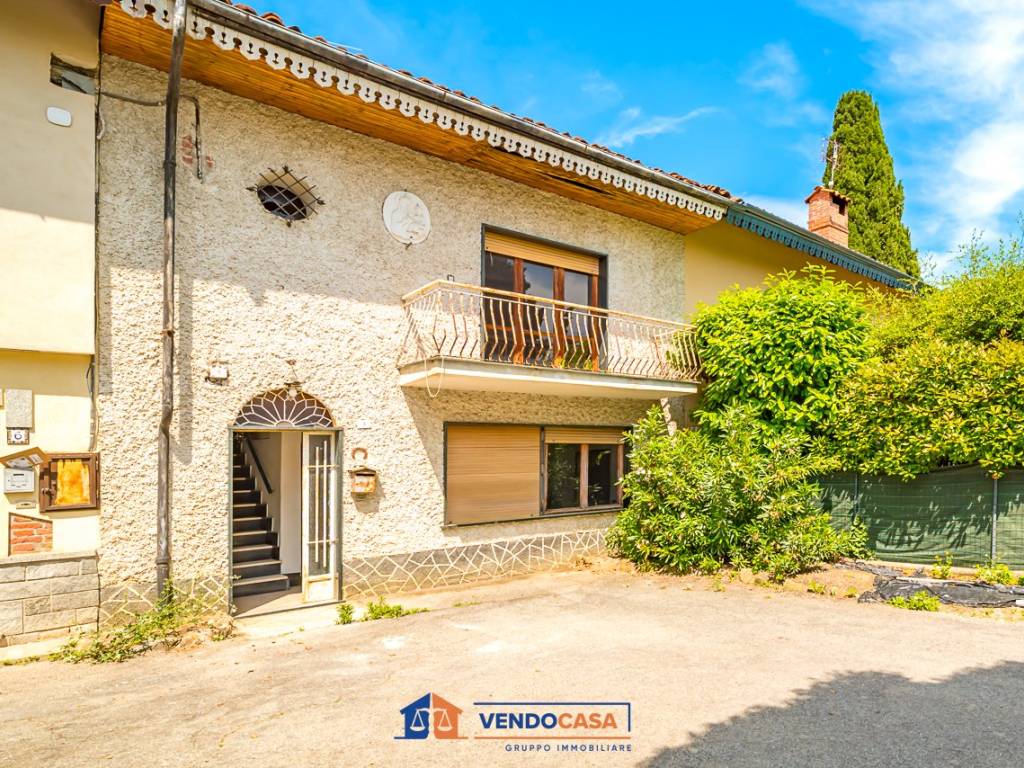 Casa indipendente a Costigliole saluzzo in Via Paradisotto, 4 - Foto 2
