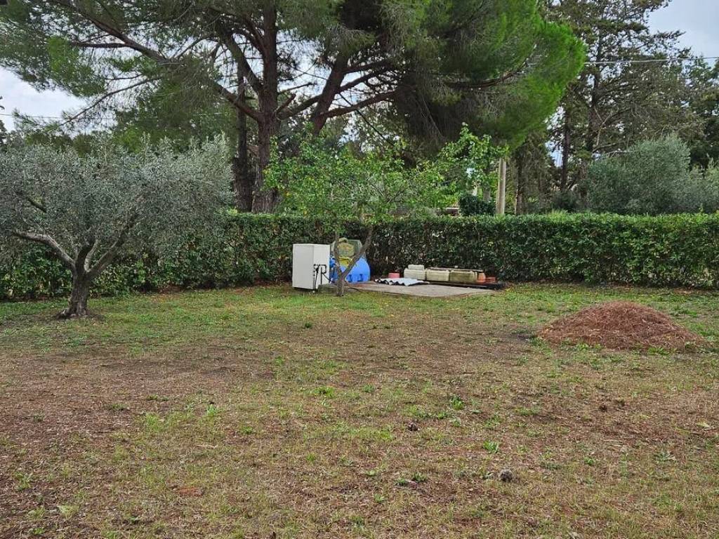 Villa a Montalto di castro in Località La Valeria S.N.C. - Foto 4