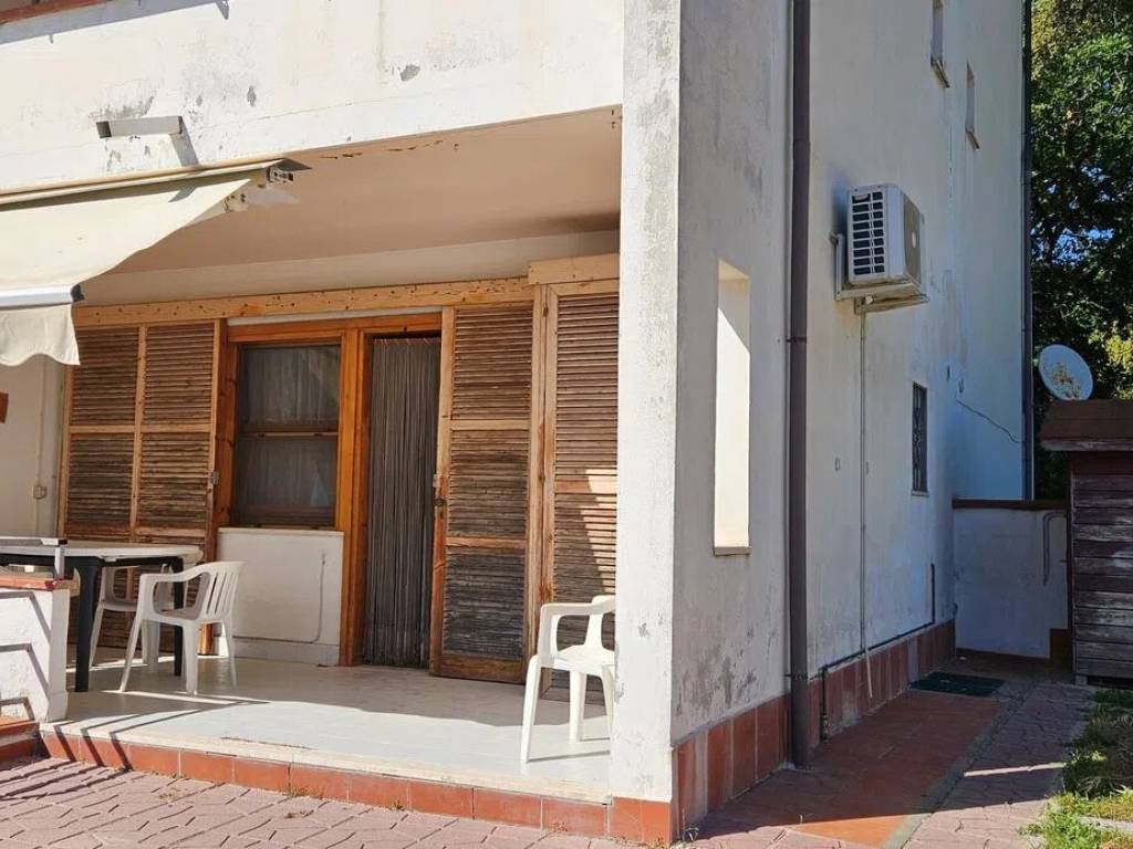 Villa a Montalto di castro in Via Sicilia, 16 - Foto 2