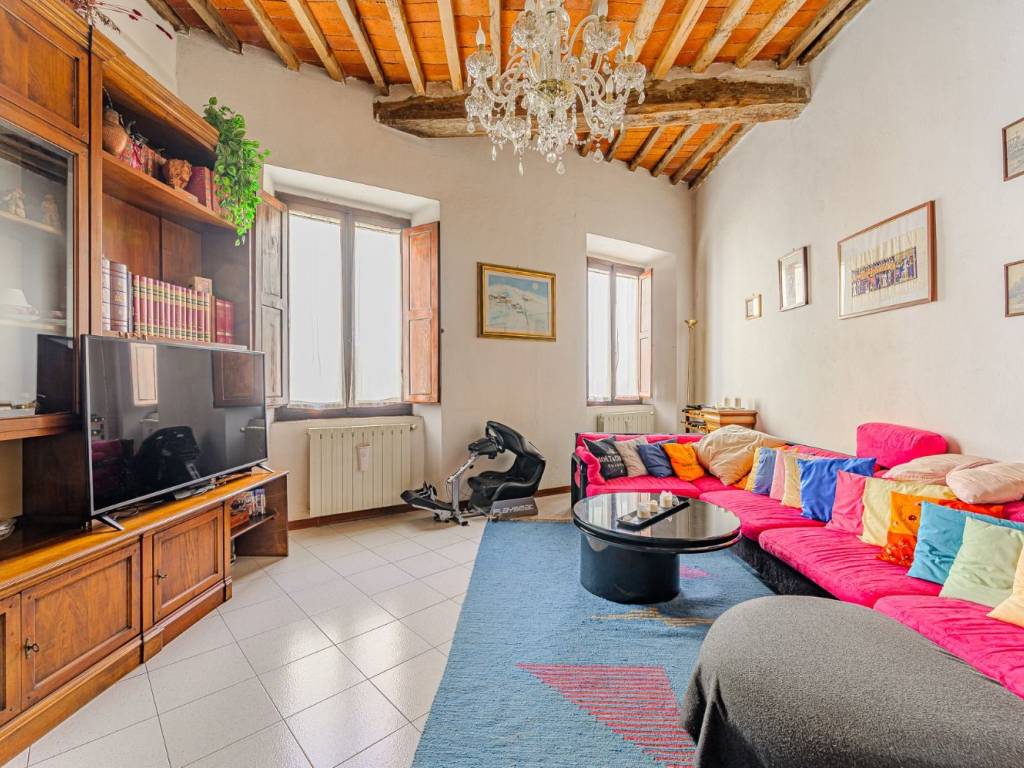 Appartamento a Pistoia in Via Porta Al Borgo - Foto 3