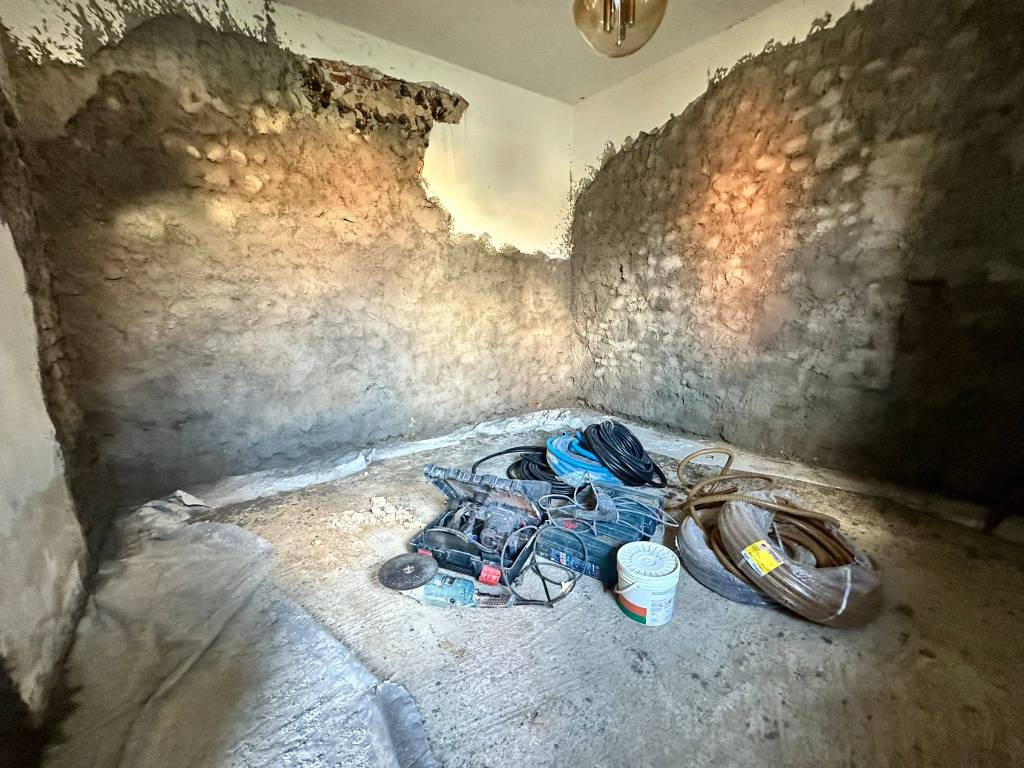Appartamento a Cardano al campo in Vicolo Addolorata, 12 - Foto 3