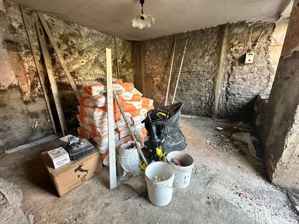 Appartamento a Cardano al campo in Vicolo Addolorata, 12 - Foto 5