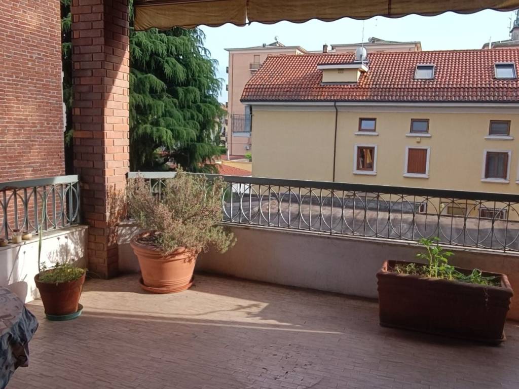 Appartamento a Valenza in Via 20 Settembre - Foto 2