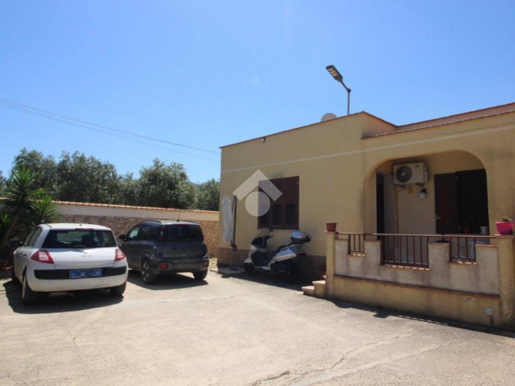 Villa a Valderice in Via Aula, 22 - Foto 2