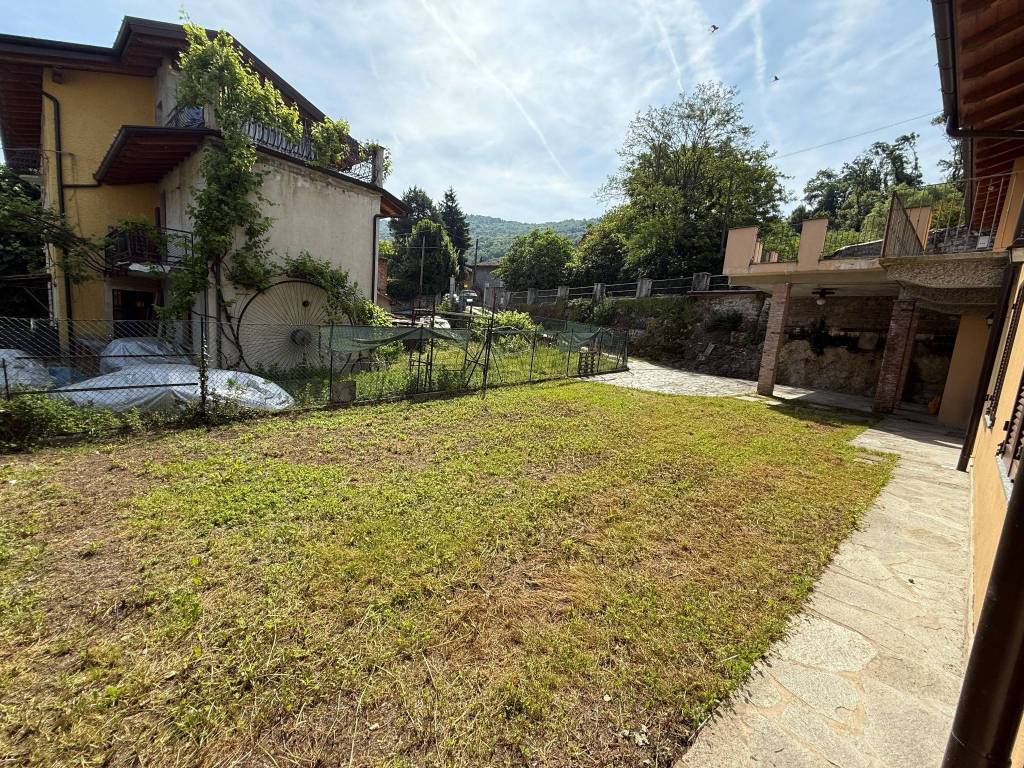 Appartamento a Cuvio in Via 20 Settembre, 8 - Foto 3
