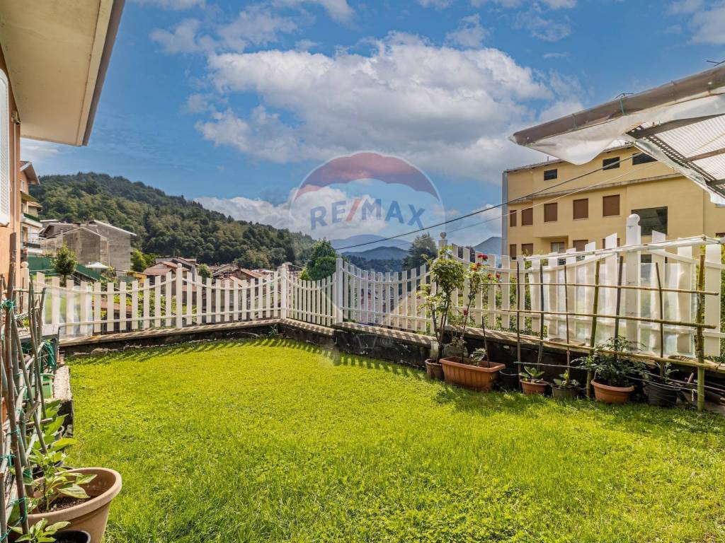 Villa a Coggiola in via IV Novembre, 56 - Foto 3