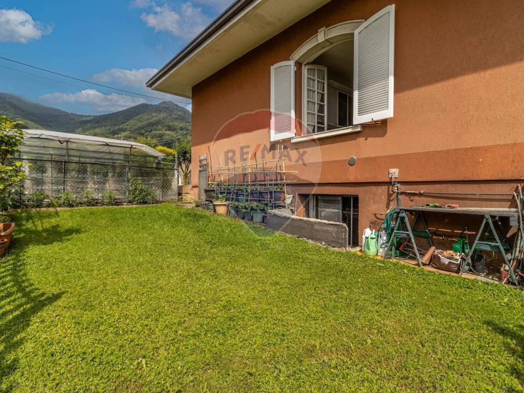 Villa a Coggiola in via IV Novembre, 56 - Foto 4