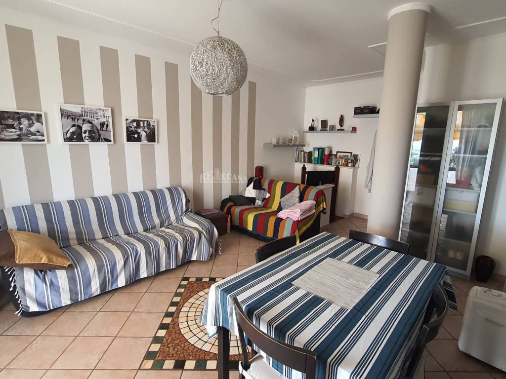 Appartamento a Acquaviva picena in via francesca Morvillo, 7 - Foto 2