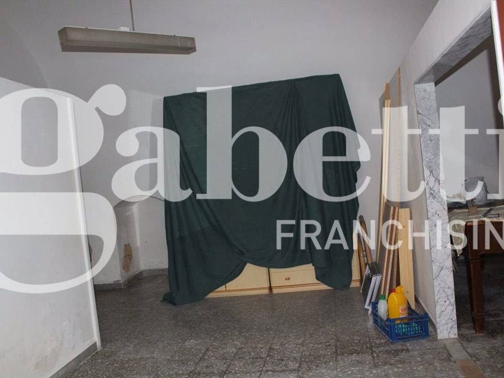Casa indipendente a Canosa di puglia in via mario pagano, 18 - Foto 5