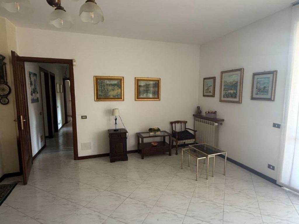 Appartamento a Pombia in Via Como - Foto 2