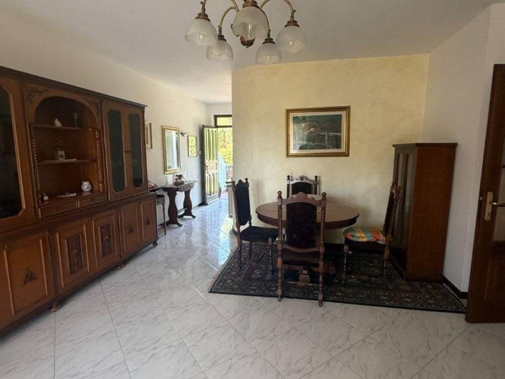 Appartamento a Pombia in Via Como - Foto 5