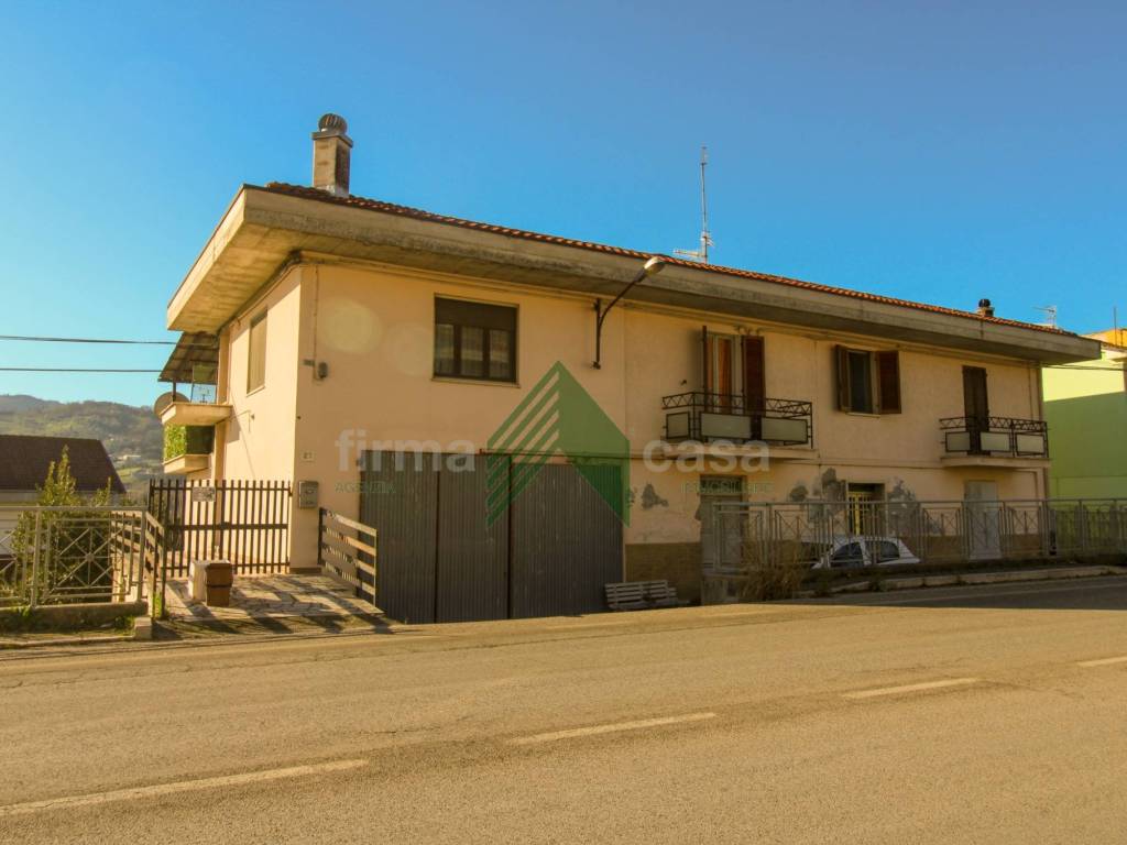 Villa a Teramo in Contrada Villa Vomano - Foto 2