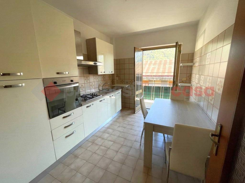 Appartamento a Roccapiemonte in Via Martiri D'Otranto, 20 - Foto 5