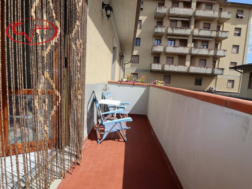 Appartamento a Montevarchi in Via Mincio - Foto 2