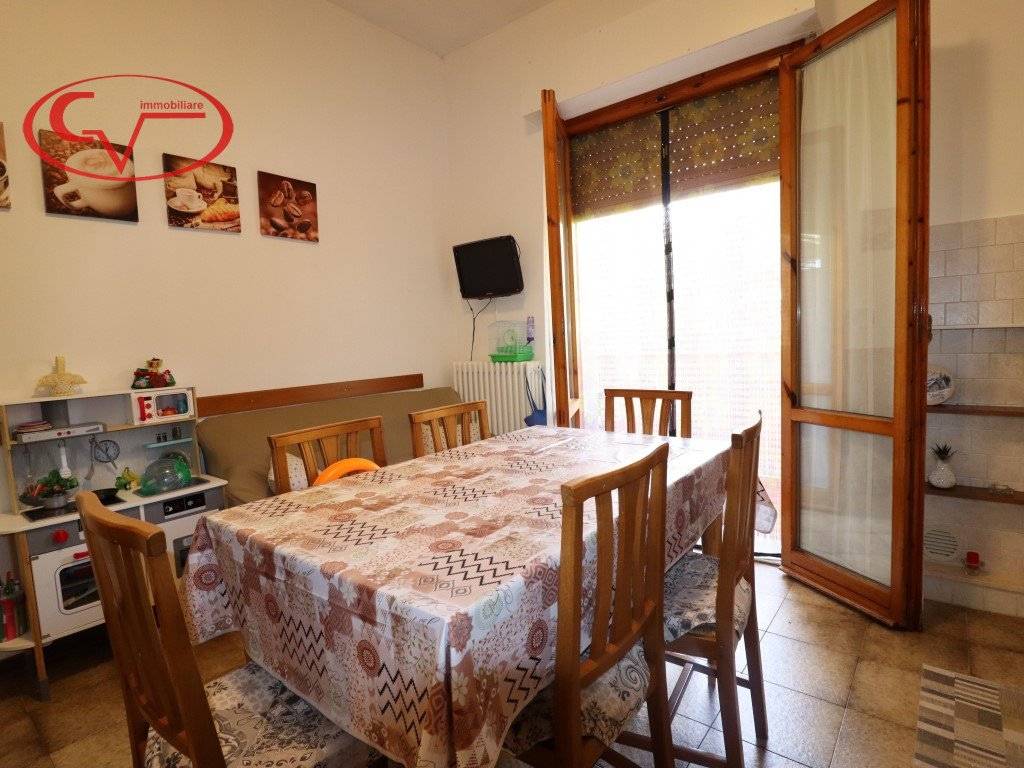Appartamento a Montevarchi in Via Mincio - Foto 3