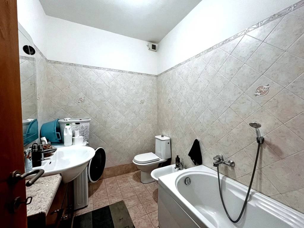 Appartamento a Carpi in Viale Giosuè Carducci - Foto 5