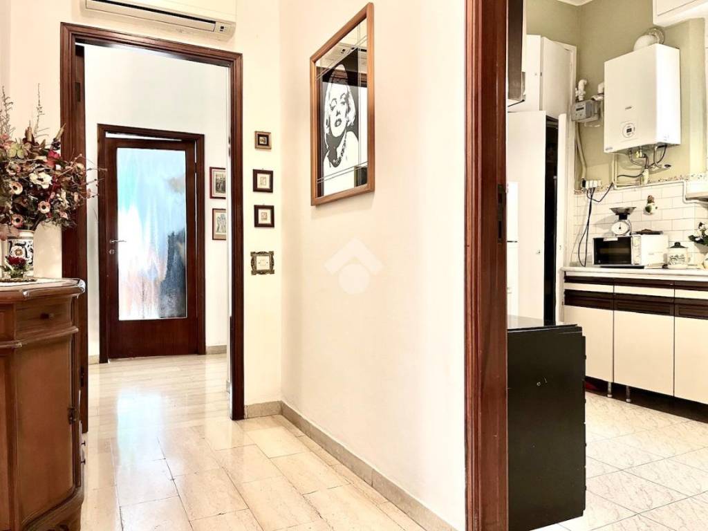 Appartamento a Pesaro in Viale Cantarini - Foto 2