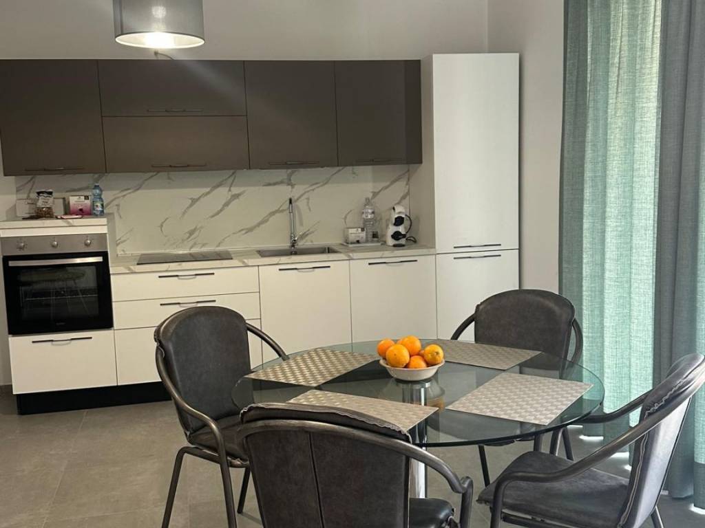 Appartamento a Catanzaro in Viale Crotone - Foto 2