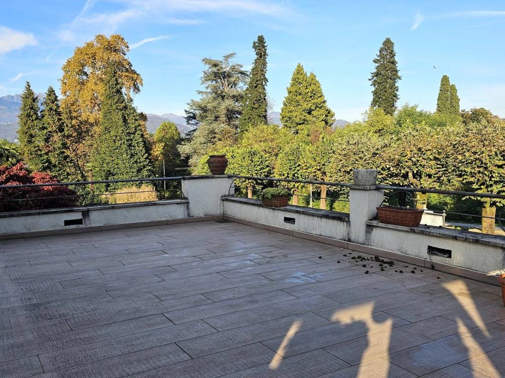 Villa a Stresa in Viale Lido - Foto 3