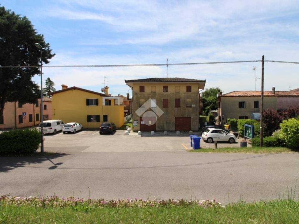 Casa indipendente a Caorle in Via Str. Nuova, 175 - Foto 4