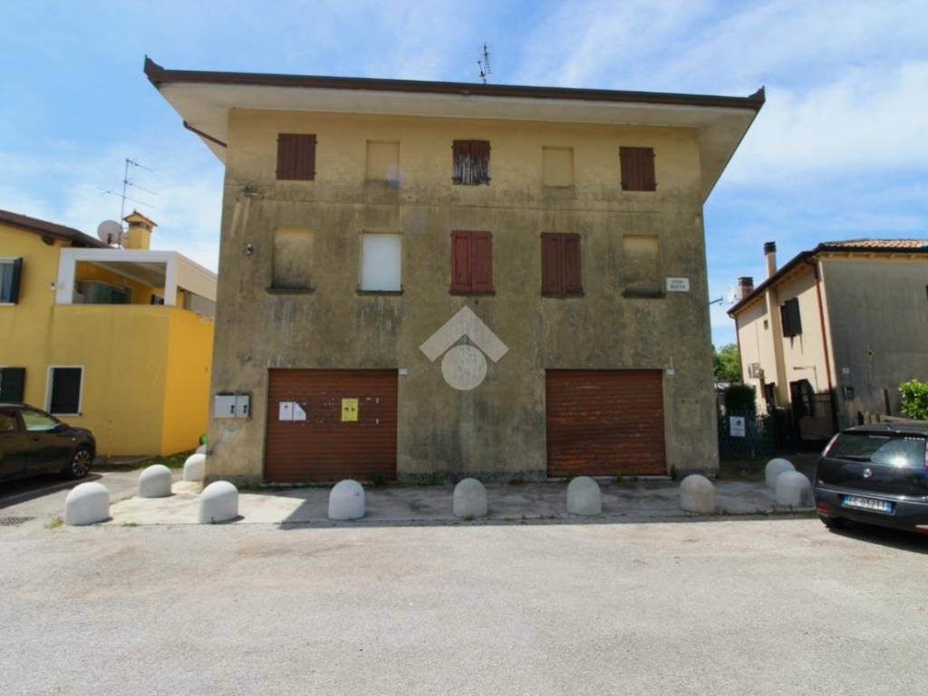 Casa indipendente a Caorle in Via Str. Nuova, 175 - Foto 5