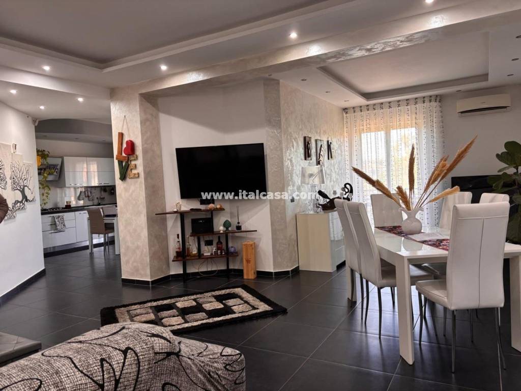 Appartamento a Crotone in via messico - Foto 2