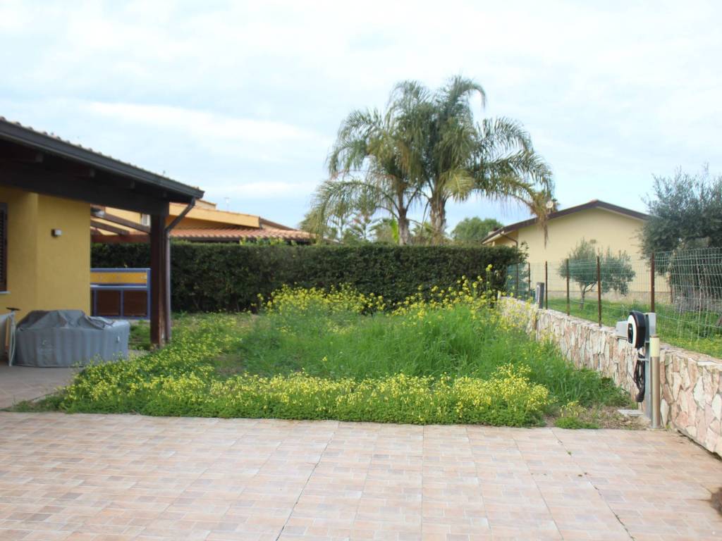 Villa a Campofelice di roccella in Via Re Ruggero II - Foto 3