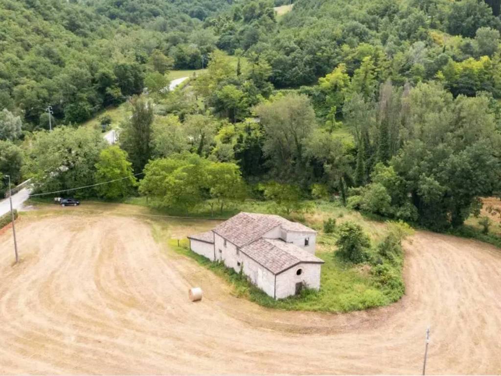 Rustico / casale a Pergola in Frazione Cartoceto - Foto 3