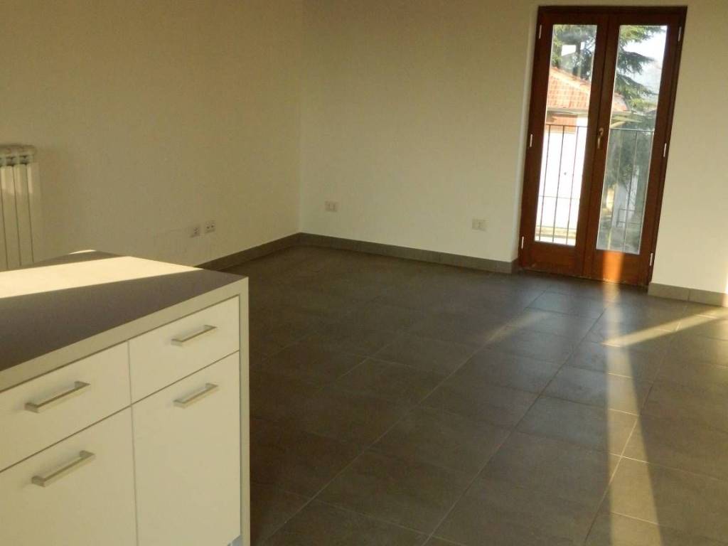 Appartamento a Leggiuno - Foto 2