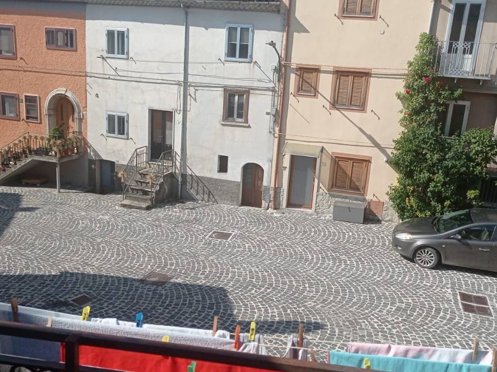 Casa indipendente a Pescolanciano in Via Camillo Benso di Cavour, 15 - Foto 2
