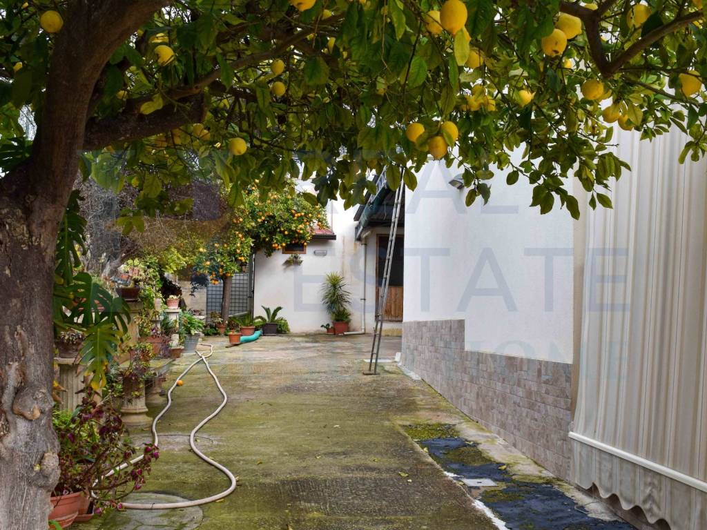 Villa a Noto in Via Tommaso Fazello, 228 - Foto 4