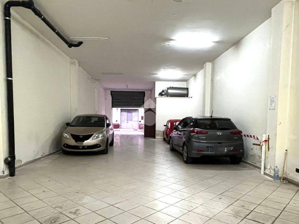 Appartamento a Francavilla fontana in Via Zandonai, 1 - Foto 2