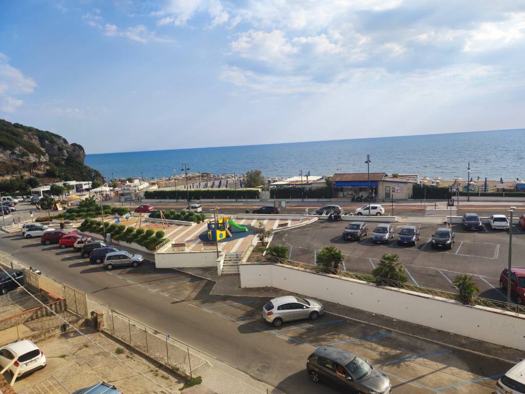 Villa a Minturno in Via Lungomare, 42 - Foto 2