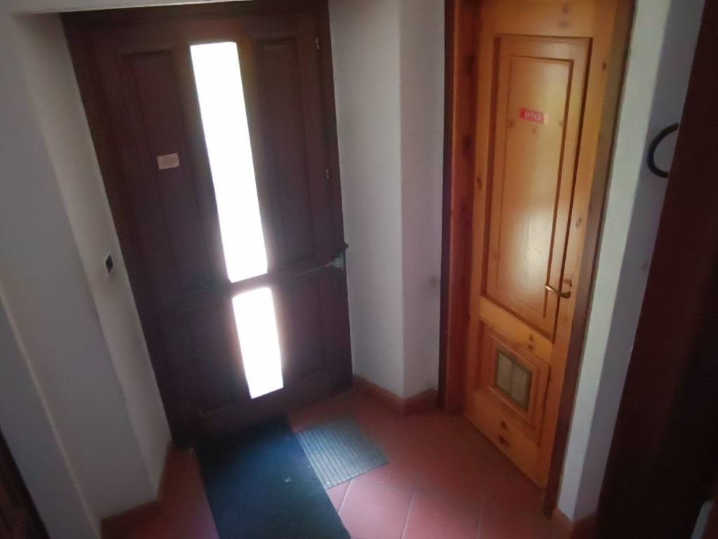 Appartamento a Aosta in Corso Ivrea, 15 - Foto 2